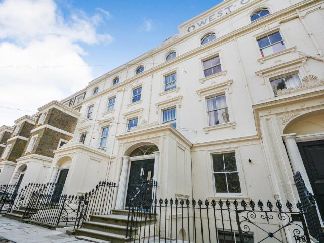 Apartment for rent in West Cliff, Acol