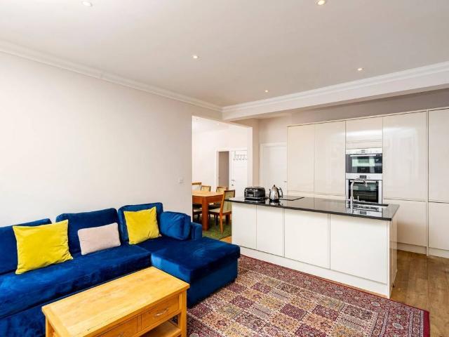 House for rent in East Greenwich, Greater London