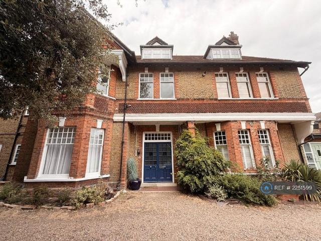 House for rent in East Greenwich, Greater London