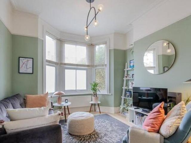 House for rent in Lyons, Greater London