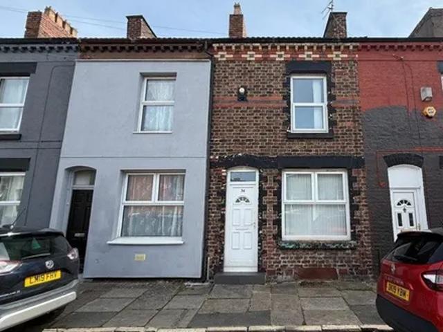 House for rent in Cabbage Hall, Calderstones