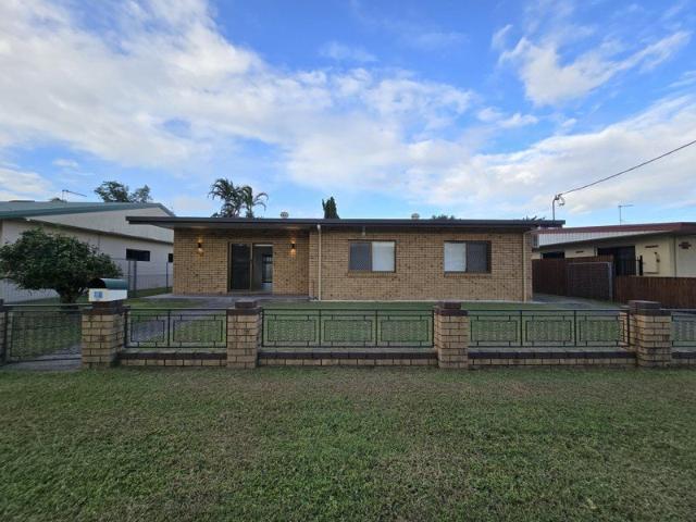 House for rent in Westcourt, Cairns