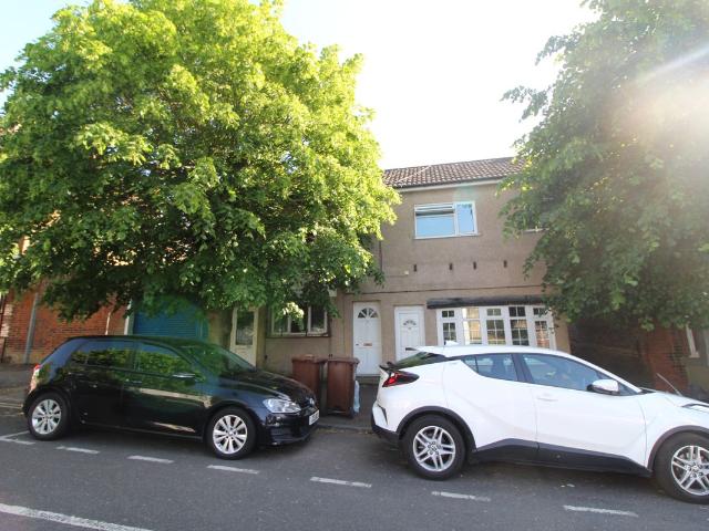 House for rent in Brompton, Gillingham