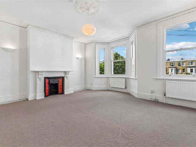 Apartment for rent in Hammersmith, Greater London