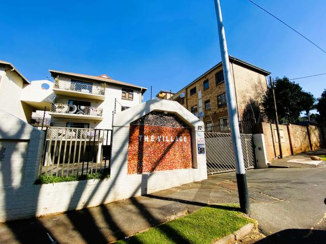 Apartment for rent in Westdene, Johannesburg