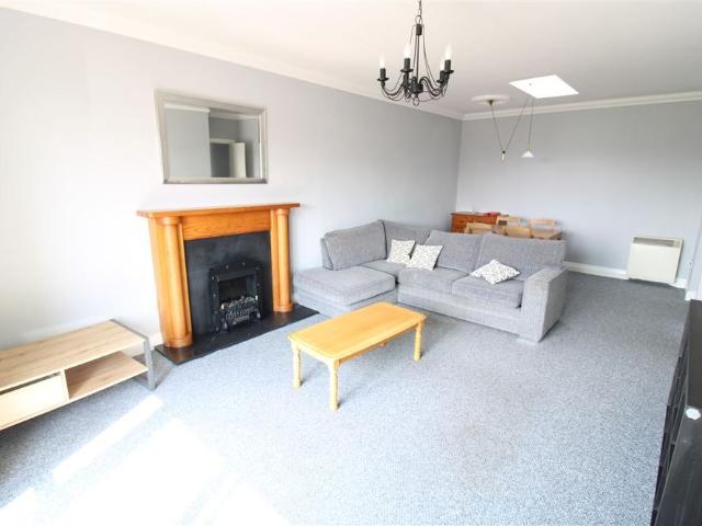 Apartment to rent in Blanchardstown, North Tipperary