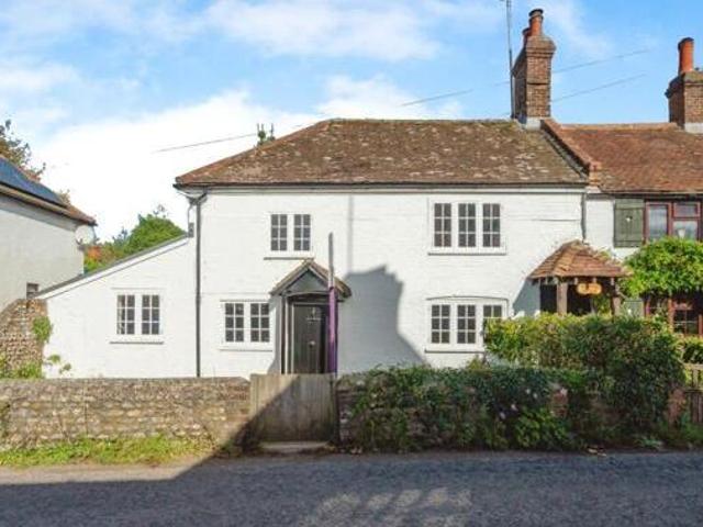 House for sale in Littlecote, West Sussex