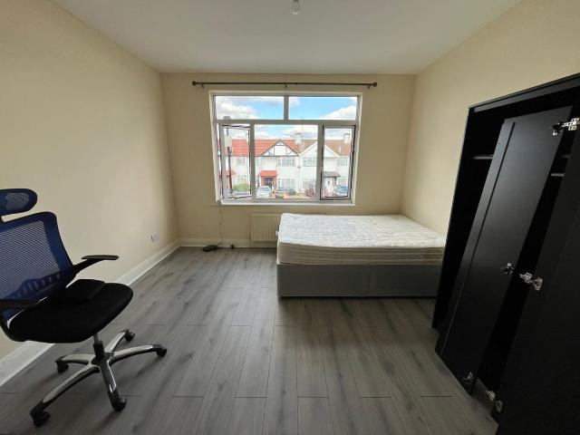 Apartment for rent in London Borough of Enfield, Greater London