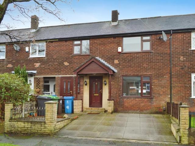 House for rent in Hathershaw, Pendock