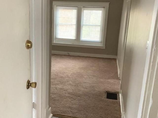 Apartment for rent in Parkland, Louisville