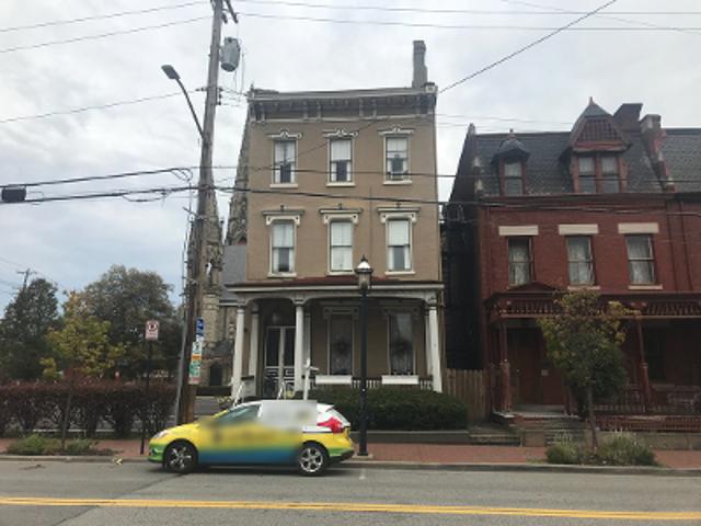 House for sale in Pittsburg, Pennsylvania