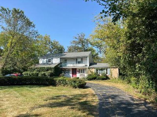 House for sale in Flossmoor, Illinois