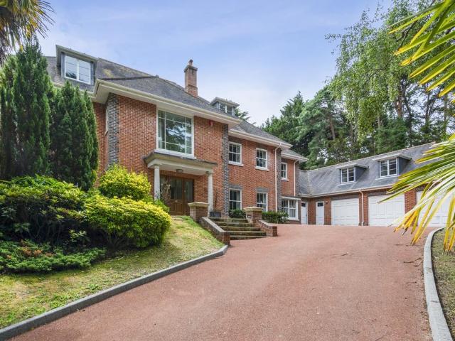 House for rent in Branksome Chine, Poole