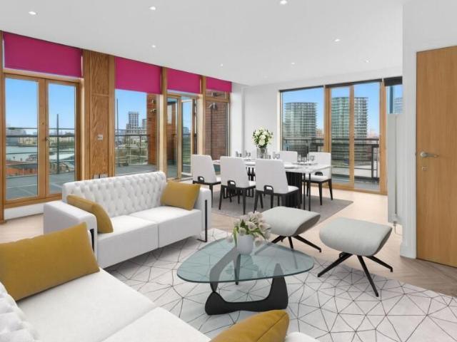 Apartment for rent in Silvertown, Greater London