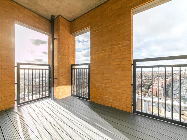 Apartment for rent in London Borough of Ealing, Greater London