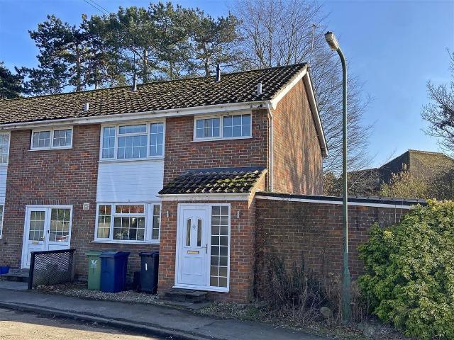 House for rent in Berghers Hill, Wooburn Green