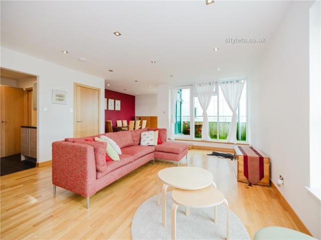 Flat for rent in Newhaven, Leith