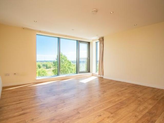 Apartment for rent in Newhaven, Leith