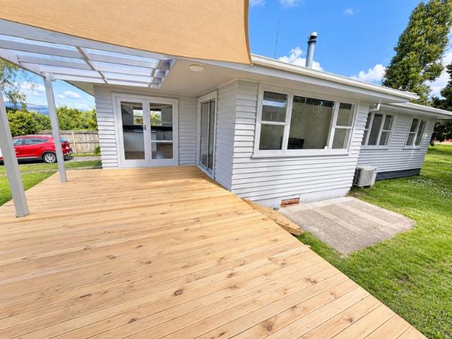 House for rent in Western Heights Shopping Centre, Rotorua