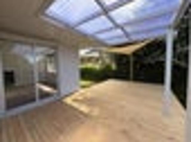 House for rent in Western Heights Shopping Centre, Rotorua