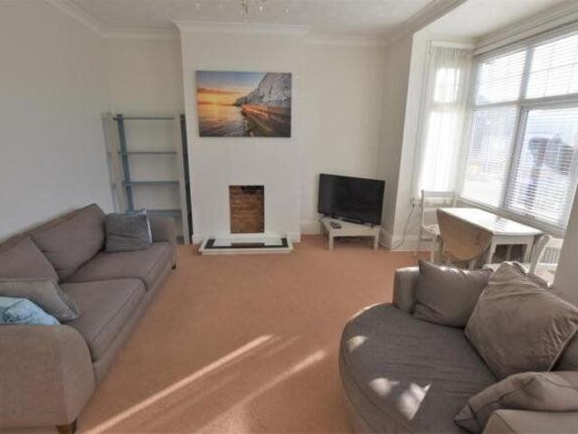 Apartment for rent in Fishersgate, West Sussex