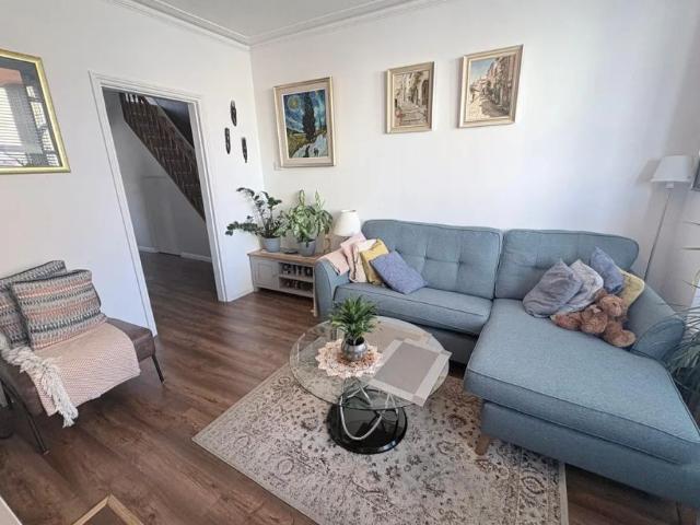 House for rent in Roselands, Eastbourne
