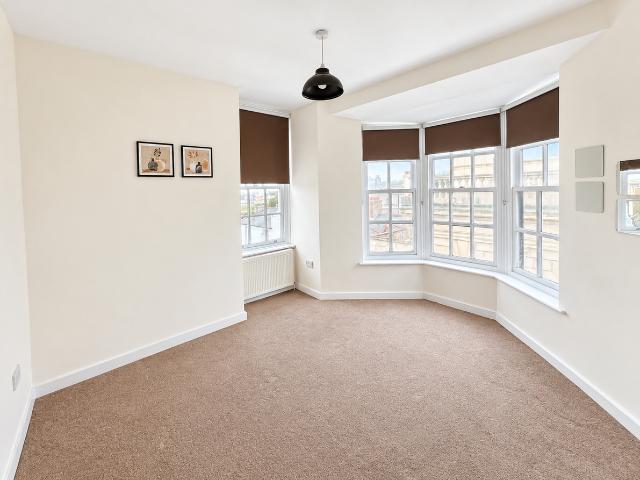 Apartment for rent in Brunswick, Brighton & Hove