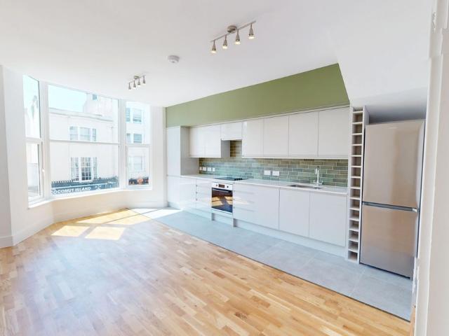 Apartment for rent in Brunswick, Brighton & Hove
