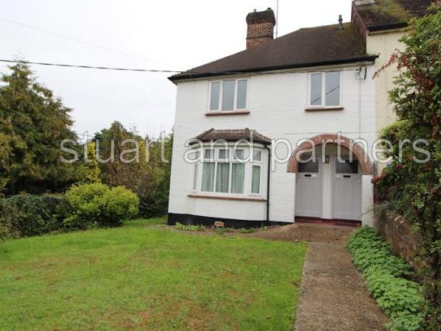 Apartment for rent in Perryfields, West Sussex