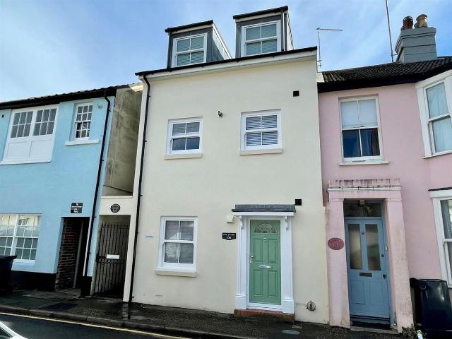 Studio for rent in Clapham, West Sussex