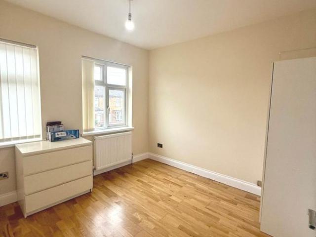 Apartment for rent in London Borough of Ealing, Greater London