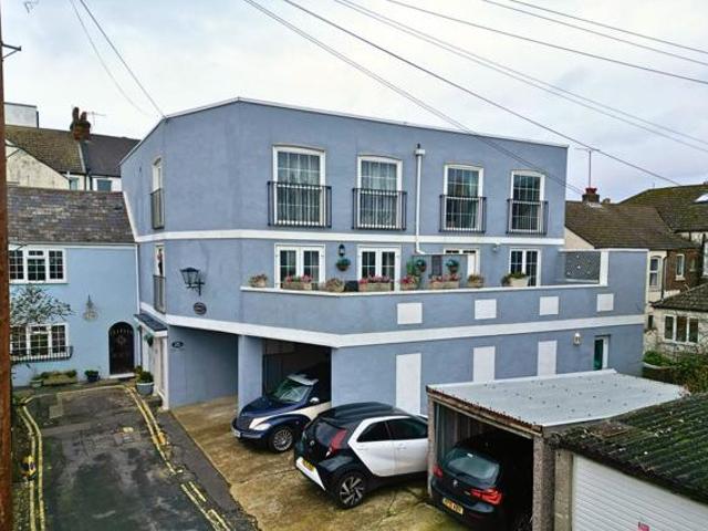 House for sale in West Worthing, Worthing