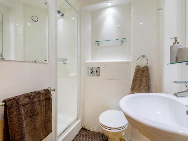 Apartment for rent in Watergate, Devon