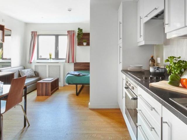 Apartment for rent in Watergate, Devon