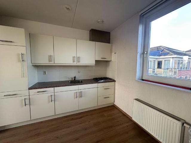 Appartement te huur in Noord-scharwoude, Noord Holland