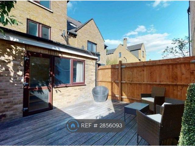 House for rent in Isle Of Dogs, Greater London
