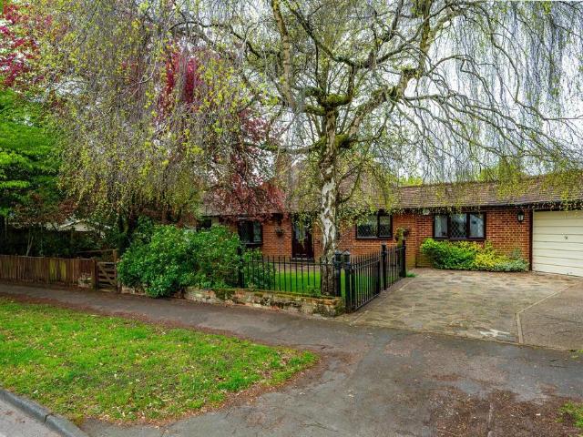 House for rent in Westfield, Woking