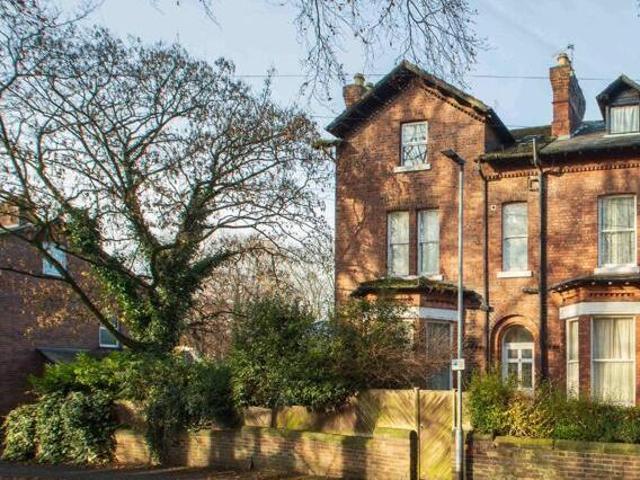 House for sale in Pinders Heath, West Yorkshire