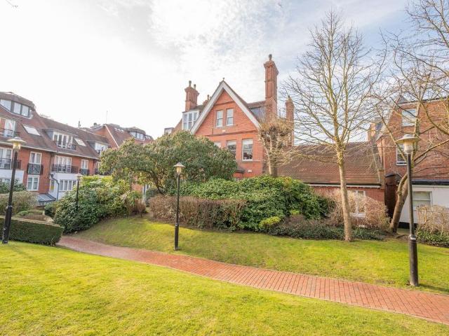 Apartment for rent in West Hampstead, Greater London