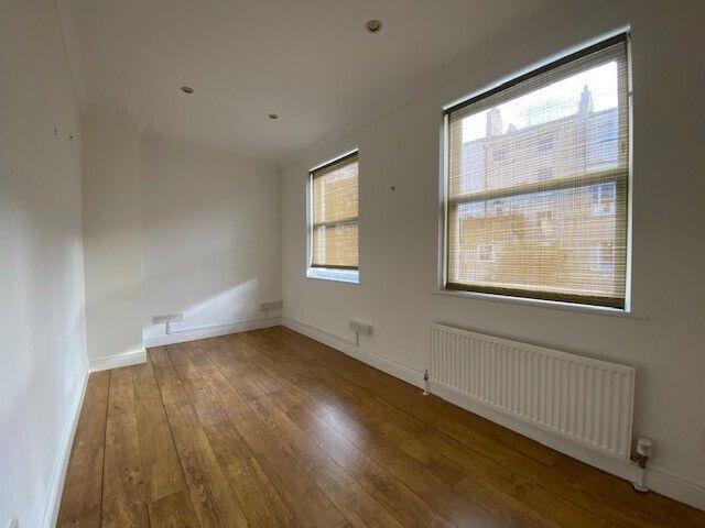 Townhouse for rent in Hotwells, Feckenham