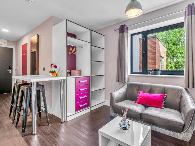 House for rent in Hyde Park, West Yorkshire