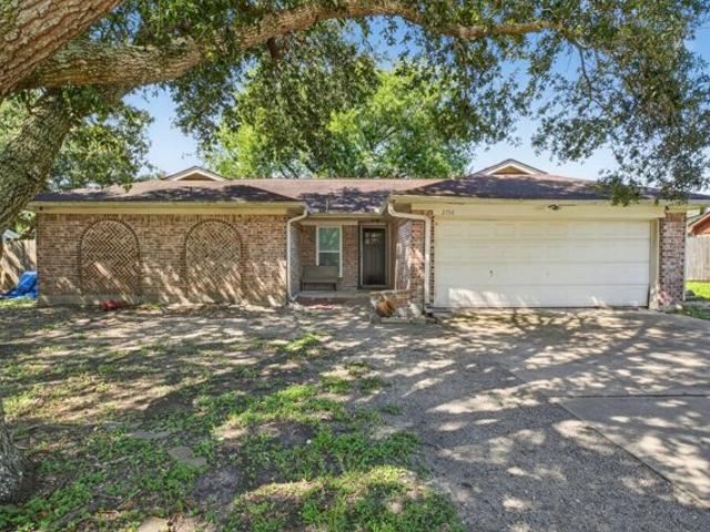 House for sale in Alvin, Texas