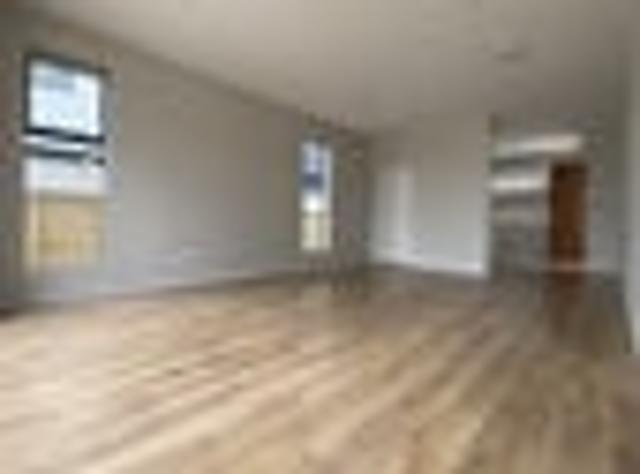 House for rent in Paremoremo, Oroua County