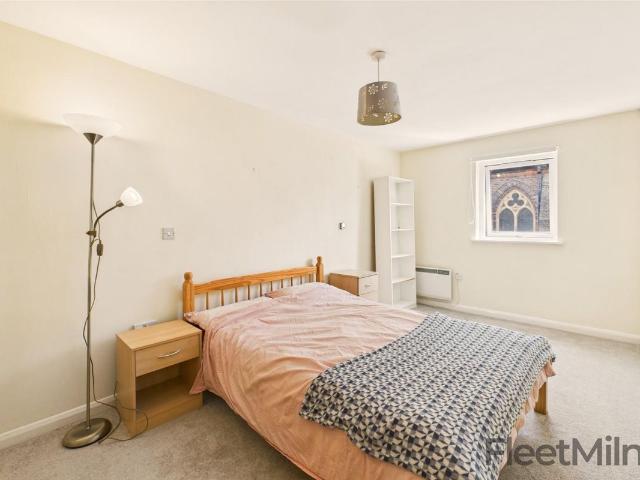 Apartment for rent in Park Central, Birmingham