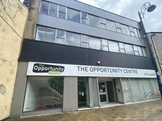 House for rent in Eastborough, Dewsbury