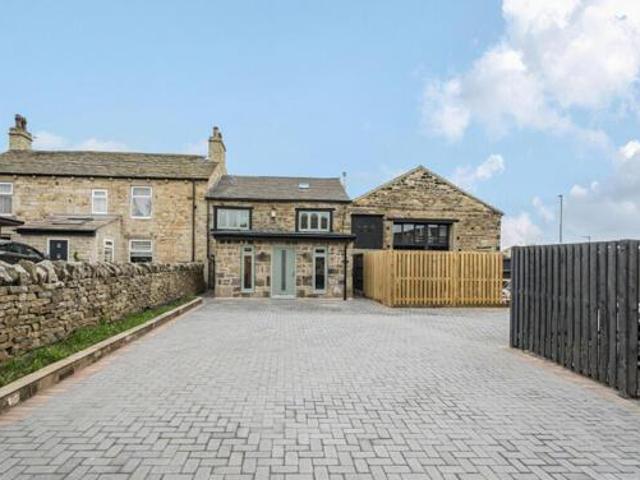 House for sale in West Yorkshire