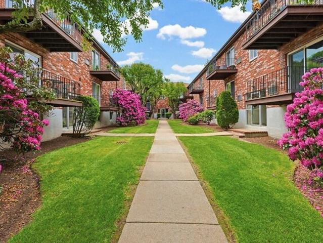 Condo for sale in West Roxbury, Boston
