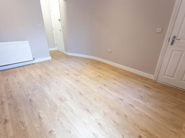 Apartment for rent in Allerton, Calderstones