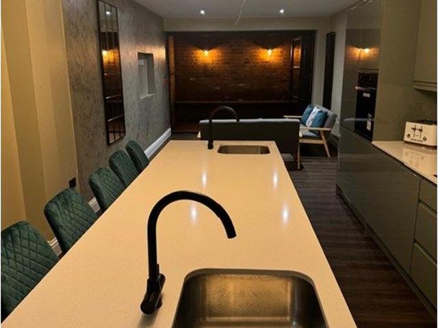 Room for rent in Kings Barton, Gloucester