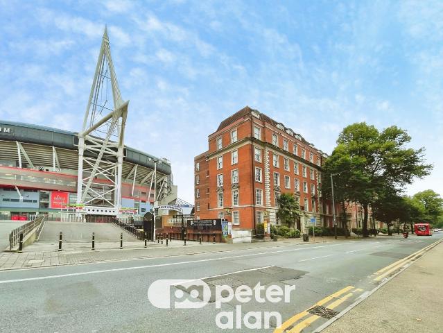 Studio for rent in Castle Quarter, Falcon Lodge